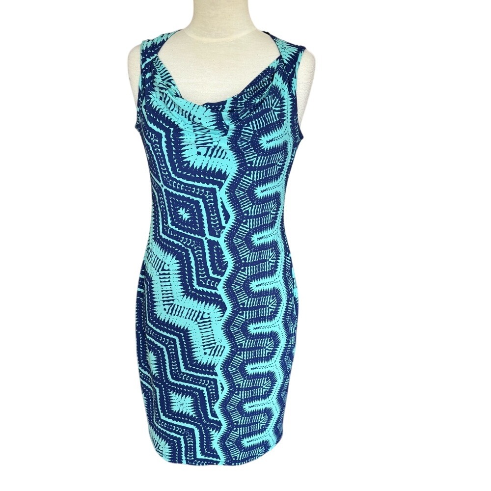Jones & Co Mid Length Sleeveless Scoop Neck Blue and Turquois Dress Size 6